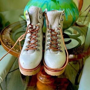 Marc Fisher Izzy Lugsole Ankle Boot